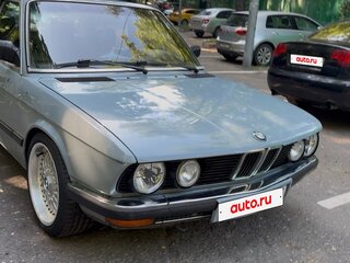 1982 BMW 5 серии 518 II (E28), серый, 1500000 рублей, вид 2