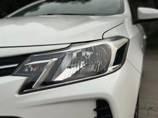 2021 Toyota Vios III Рестайлинг, белый, 1148777 рублей, вид 3