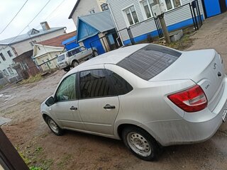 2017 Lada (ВАЗ) Granta I, серебристый, 500000 рублей, вид 2