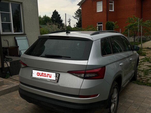 2020 Skoda Kodiaq I, серый, 2225000 рублей - вид 3