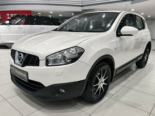 2013 Nissan Qashqai I Рестайлинг, белый, 1030000 рублей, вид 1