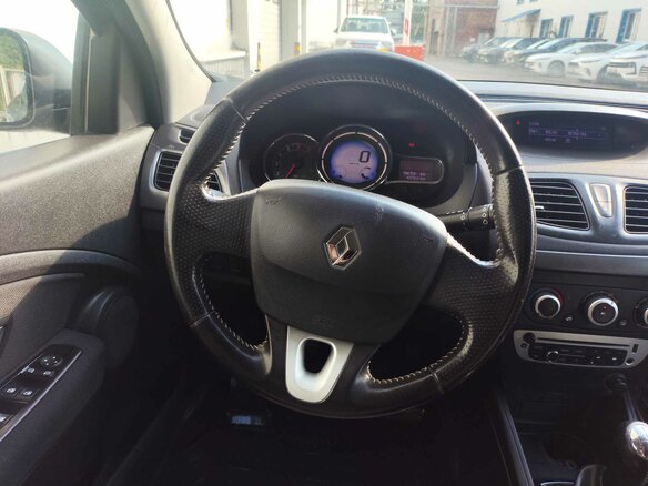2013 Renault Megane III Рестайлинг, синий, 660000 рублей - вид 19
