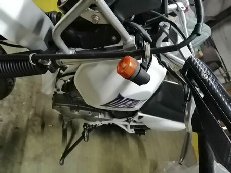 2004 Suzuki Djebel 200, белый, 290000 рублей, вид 1