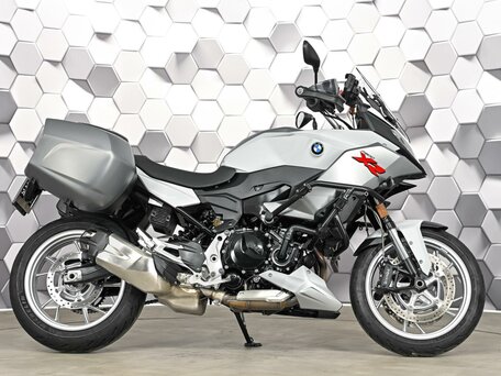 2022 BMW F 900 XR, белый, 1149000 рублей, вид 3