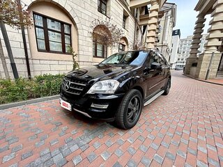2008 Mercedes-Benz M-Класс 350 II (W164) Рестайлинг, чёрный, 1050000 рублей, вид 1