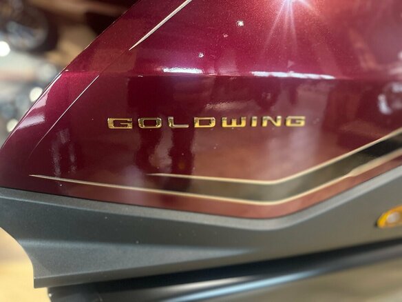 2025 Honda GL 1800 Gold Wing, пурпурный, 4600000 рублей - вид 10