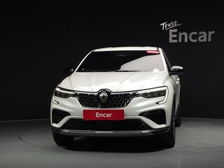 2025 Renault Arkana I Рестайлинг, белый, 2160000 рублей, вид 3