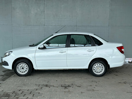 2025 Lada (ВАЗ) Granta I Рестайлинг, белый, 899000 рублей, вид 5