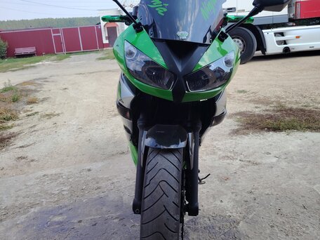 2012 Kawasaki Ninja 400, зелёный, 370000 рублей, вид 4