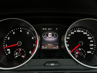 2021 Volkswagen Tiguan II Рестайлинг, серый, 3690000 рублей, вид 5