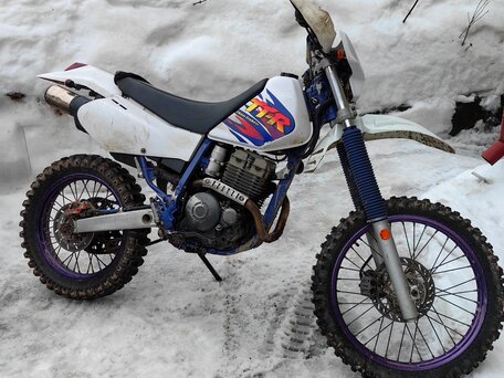 1993 Yamaha TT-R250, белый, 250000 рублей, вид 2