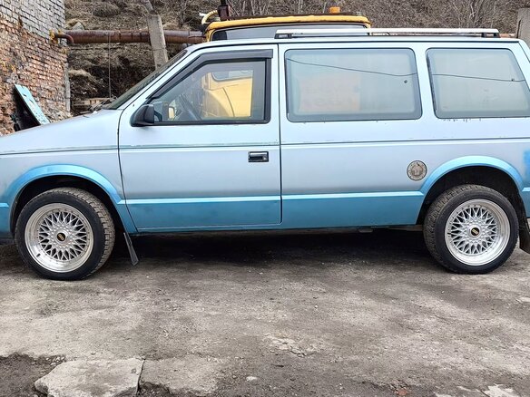 1987 Dodge Caravan I, голубой, 310000 рублей - вид 5