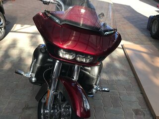 2015 Harley-Davidson CVO Road Glide, красный, 1450000 рублей, вид 2