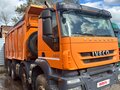 2013 Iveco Trakker, оранжевый, 2470000 рублей - вид 2