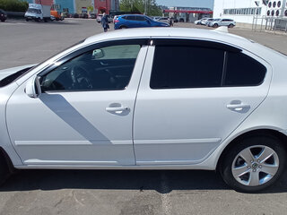 2012 Skoda Octavia II (A5) Рестайлинг, белый, 1250000 рублей, вид 5