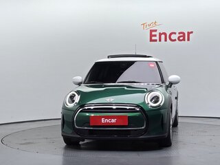 2022 Mini Hatch Cooper III (F55/F56) Рестайлинг 2, зелёный, 1700000 рублей, вид 2