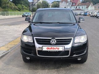2008 Volkswagen Touareg I Рестайлинг, чёрный, 1175000 рублей, вид 2