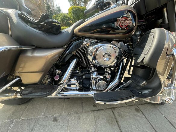 2004 Harley-Davidson Electra Glide, оранжевый, 700000 рублей - вид 6