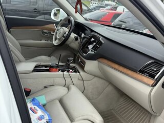 2017 Volvo XC90 II, белый, 4500000 рублей, вид 5