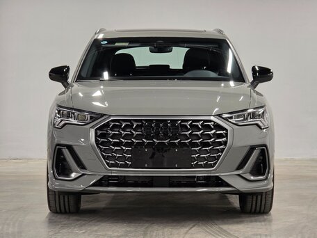 2026 Audi Q3 45 TFSI II (F3), серый, 4718000 рублей, вид 2