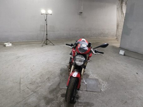 2012 Ducati Monster 1100, красный, 527000 рублей, вид 3