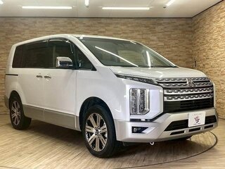2023 Mitsubishi Delica D:5 I Рестайлинг, белый, 2745000 рублей, вид 3