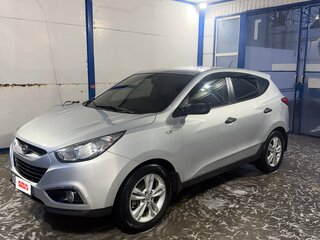 2013 Hyundai ix35 I, серебристый, 1550000 рублей, вид 1