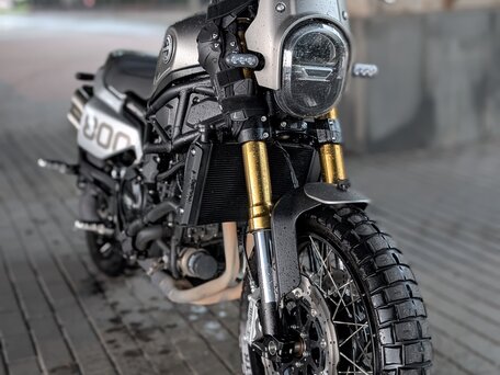 2024 Benelli Leoncino 800 Trail, серый, 650000 рублей, вид 2