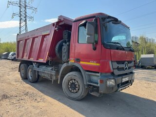 2013 Mercedes-Benz Actros, красный, 3800000 рублей, вид 3