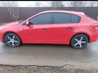 2012 Chevrolet Cruze I Рестайлинг, красный, 700000 рублей, вид 5