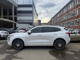 2023 Haval Jolion I, белый, 1800000 рублей, вид 4