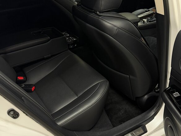 2018 Lexus GS 300h IV Рестайлинг, белый, 3500000 рублей - вид 9