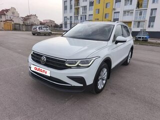 2021 Volkswagen Tiguan II Рестайлинг, белый, 3335000 рублей, вид 1