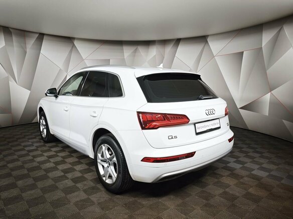 2017 Audi Q5 II (FY), белый, 3034000 рублей - вид 3