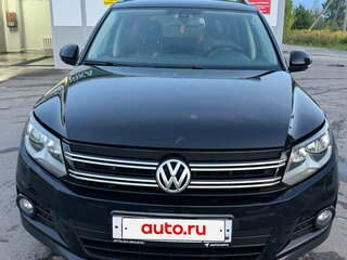 2012 Volkswagen Tiguan I Рестайлинг, чёрный, 950000 рублей, вид 1