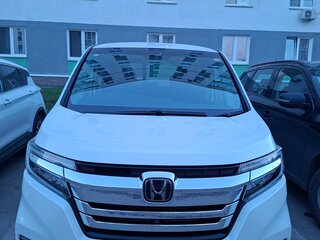 2021 Honda Stepwgn Spada V Рестайлинг, белый, 3000000 рублей, вид 1