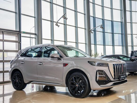 2025 Hongqi HS5 I Рестайлинг, серый, 3999000 рублей