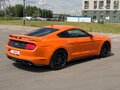 2020 Ford Mustang VI Рестайлинг, оранжевый, 3450000 рублей - вид 9