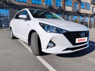 2022 Hyundai Solaris II Рестайлинг, белый, 1500000 рублей, вид 4