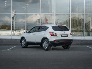 2011 Nissan Qashqai I Рестайлинг, белый, 718000 рублей, вид 2