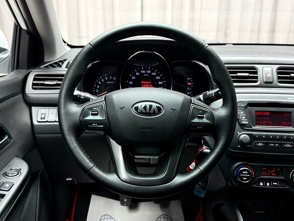 2013 Kia Rio 5-speed III, белый - вид 12