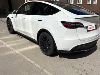 2020 Tesla Model Y Long Range I, белый, 3750000 рублей, вид 4