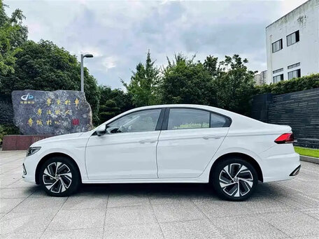 2023 Volkswagen Bora IV (China Market) Рестайлинг, белый, 1480000 рублей, вид 4