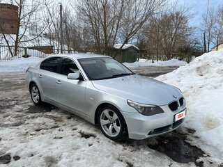 2004 BMW 5 серии 520i V (E60/E61), серебристый, 780000 рублей, вид 5
