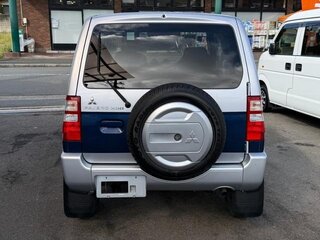 2012 Mitsubishi Pajero Mini II, серебристый, 666007 рублей, вид 5