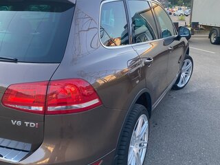 2013 Volkswagen Touareg II, коричневый, 2500000 рублей, вид 4