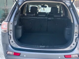 2013 Mitsubishi Outlander PHEV III, серый, 1840000 рублей, вид 5