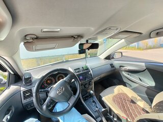 2010 Toyota Corolla X (E140, E150) Рестайлинг, белый, 770000 рублей, вид 4
