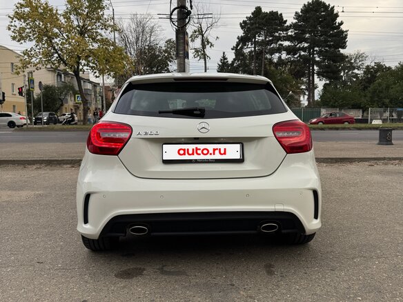 2013 Mercedes-Benz A-Класс 200 III (W176), белый, 1750000 рублей - вид 6