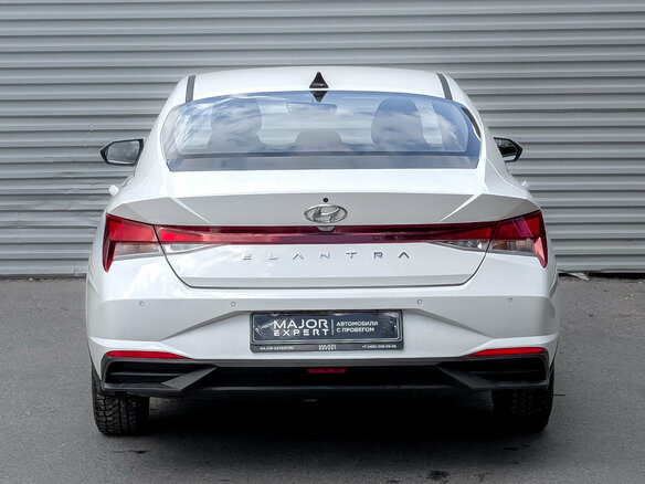 2022 Hyundai Elantra VII (CN7), белый, 1835000 рублей - вид 4